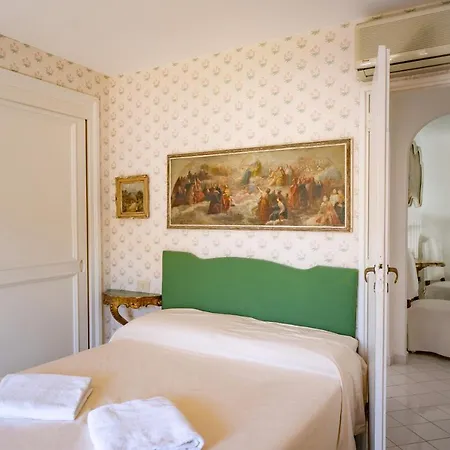 Vila Charming Capri